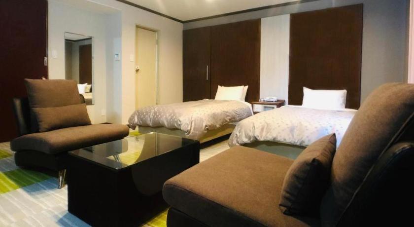 Urban Place Inn Kokura 北九州 外观 照片